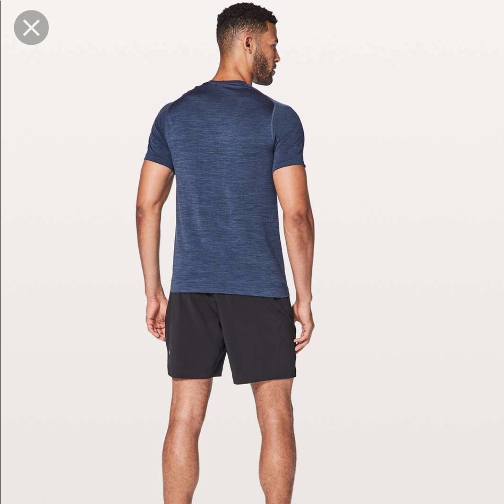 Men’s Lululemon Metal Tech Tee - Picture 3 of 8
